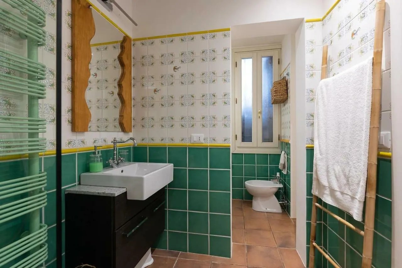 Privacy In Venice - Your Apartment To Be Let Alone